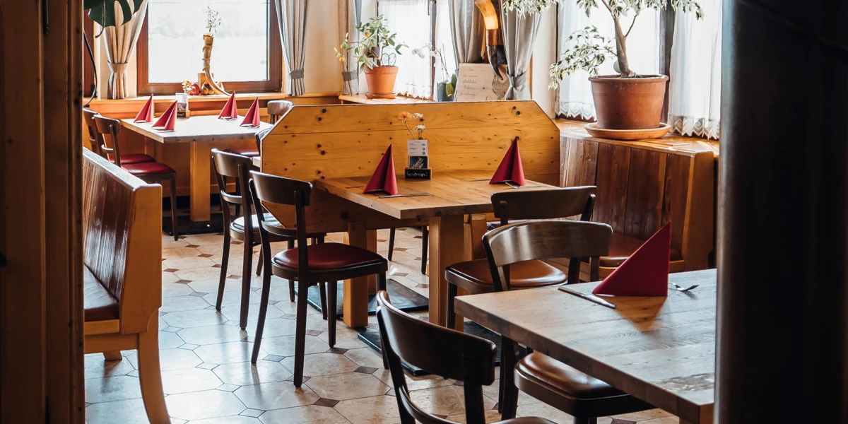 12 - Fischtagging-12 Saal